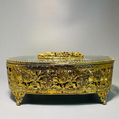 Jewelry casket