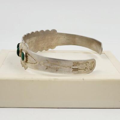 IH COIN SILVER NATIVE AMERICAN TURQUOISE BRACELET