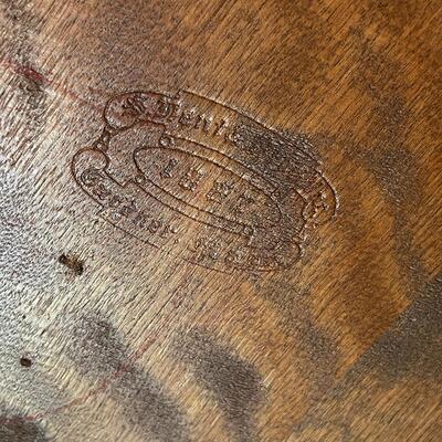 Lot 2 Round Drop Leaf Maple Table and 6 Chairs Pads S. Bent & Bros Windsor