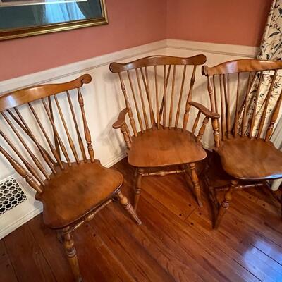Lot 2 Round Drop Leaf Maple Table and 6 Chairs Pads S. Bent & Bros Windsor