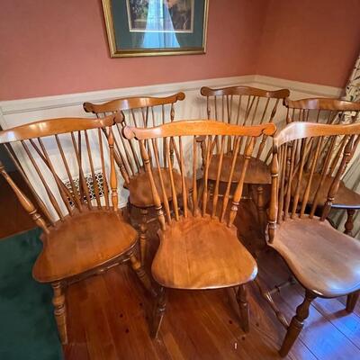 Lot 2 Round Drop Leaf Maple Table and 6 Chairs Pads S. Bent & Bros Windsor