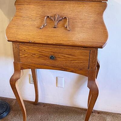 Lot 10 Small Oak Secretary Desk Drop Front 1 Drawer Small Oval Mirror