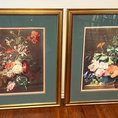 Lot 21 Pair Framed Floral Prints Under Glass Gold Frame