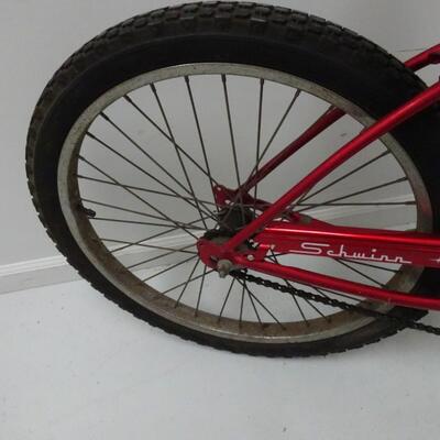 LOT 520 VINTAGE 1978 SCHWINN SPITFIRE BIKE