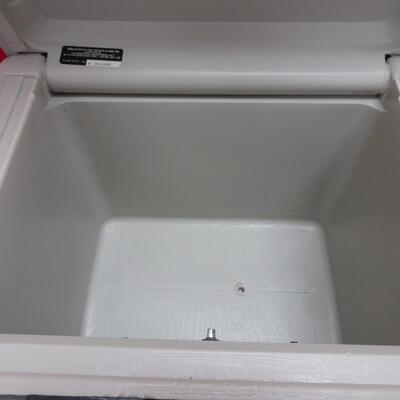 LOT 528. SENTRY MODEL 1170 FIRE RESISTANT FILE BOX