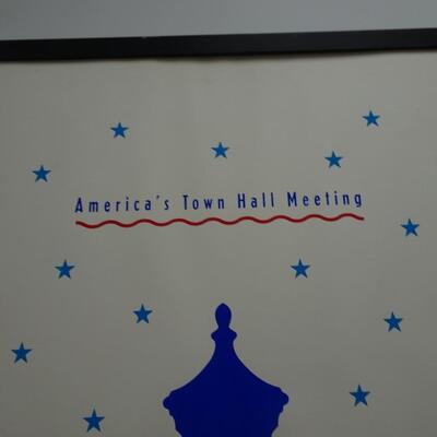 LOT 538. FRAMED 1996 PRESIDENTIAL DEBATE POSTER PENCIL SIGNED BY ARTIST