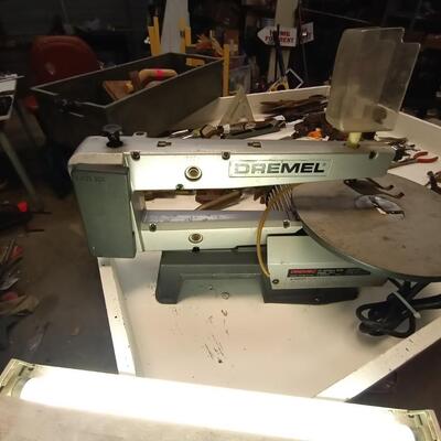 Dremel 16" scroll saw