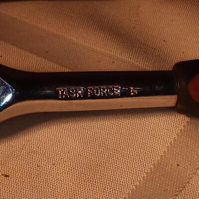 taskforce 1/4 ratchet upld 1/25