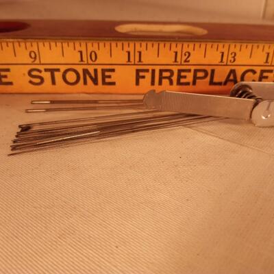 VINTAGE Wypo Tip Cleaner 4" long Set Antique Made In USA upld 1/28