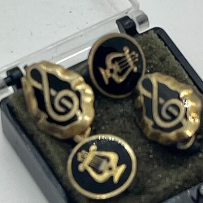 Tiny scatter pin lot