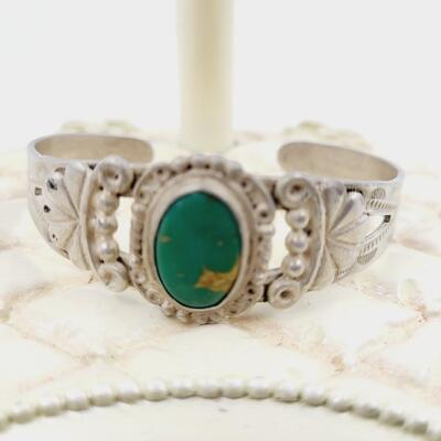 NATIVE AMERICAN STERLING STONE CENTER BRACELET