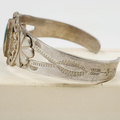 NATIVE AMERICAN STERLING STONE CENTER BRACELET