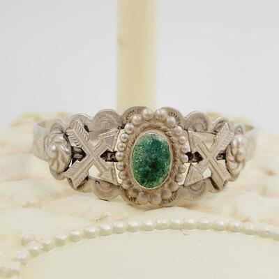 NATIVE AMERICAN STERLING CENTER STONE BRACELET