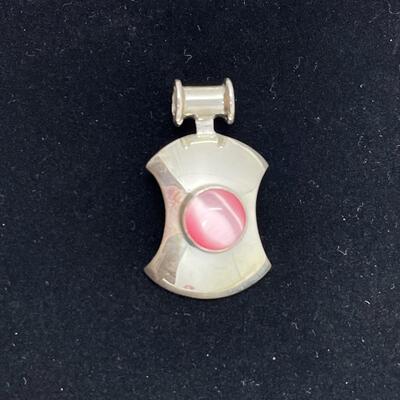 925 STERLING SILVER & PINK STONE PENDANT