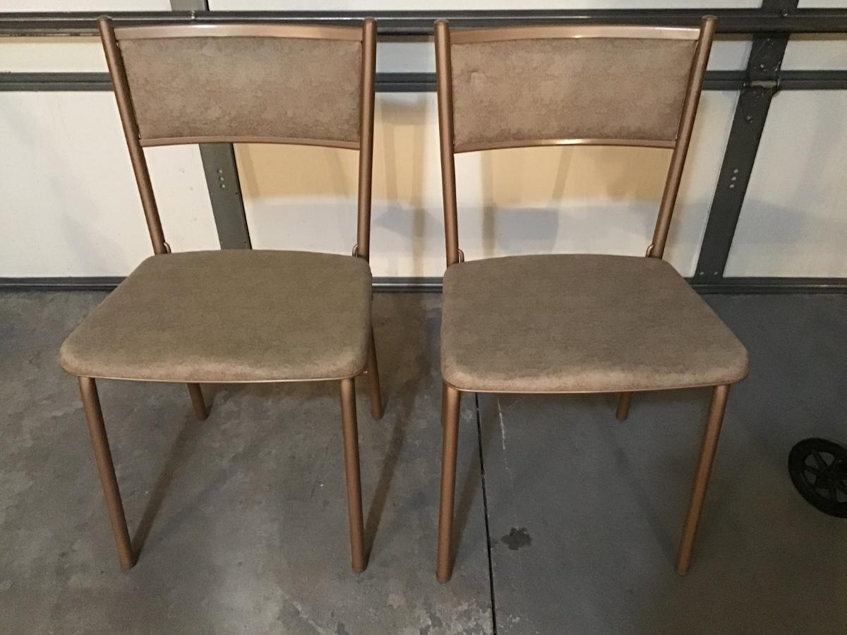 31 2 Gate Leg Folding Chairs