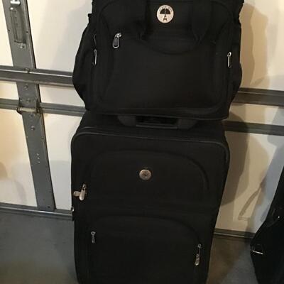 117 - 2 Suitcases