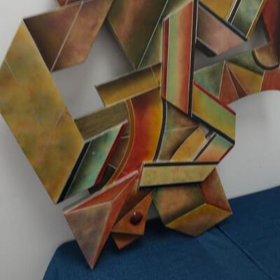 LOT 544. LARGE WOOD WALL DECOR BY ARTMAX