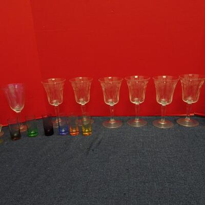 LOT 553. FOOTED GLASSES AND SHOT GLASSES