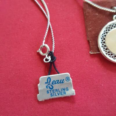New "Old Stock" Sterling Silver Pendant and Chain