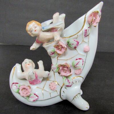 Nice Lot Vintage Fancy Occupied Japan Figurines Shelf Sitters, and Japan Angel Vase