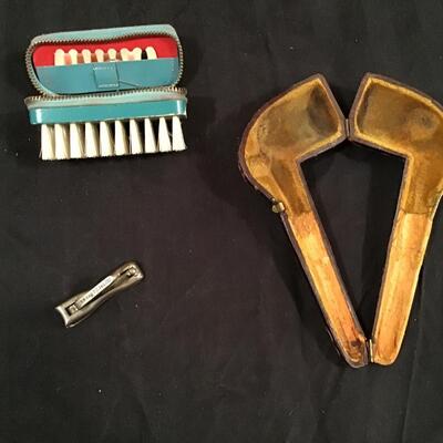 158 - Vintage Lot - Nail Clippers, Pipe Case, Mani set