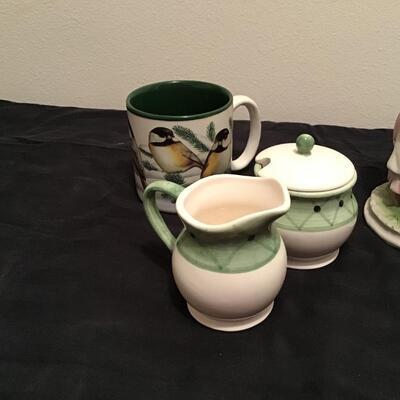 172 - Teapot, Figurines, Cream/Sugar