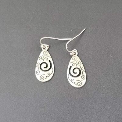 LIA SOPHIA TEARDROP DANGLE EARRINGS