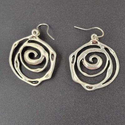 PREMIER DESIGNS SILVER TONED ROSE EARRINGS