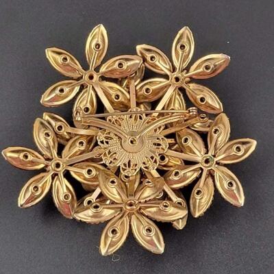 VINTAGE RED JEWELED FLORAL BROOCH