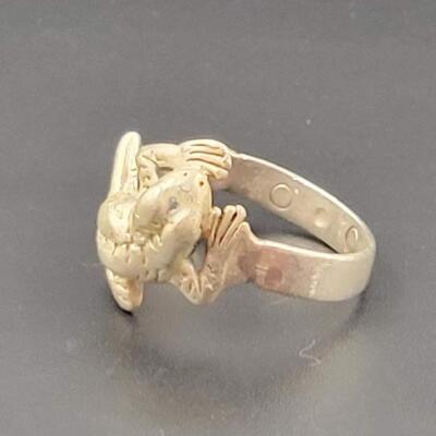 VINTAGE STERLING SILVER FROG RING - C. SIDNEY SMITH
