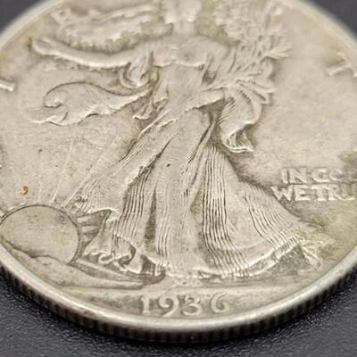 WALKING LIBERTY 1936 SILVER HALF DOLLAR