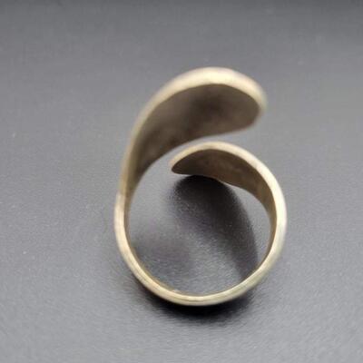 NATIVE AMERICAN SILVER & GREEN CHIP INLAY RING