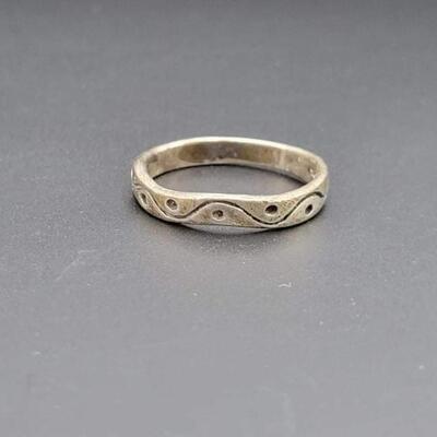925 STERLING SILVER STAMPED RING