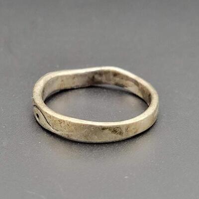 925 STERLING SILVER STAMPED RING