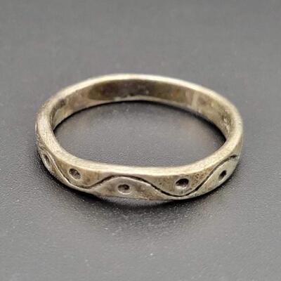 925 STERLING SILVER STAMPED RING