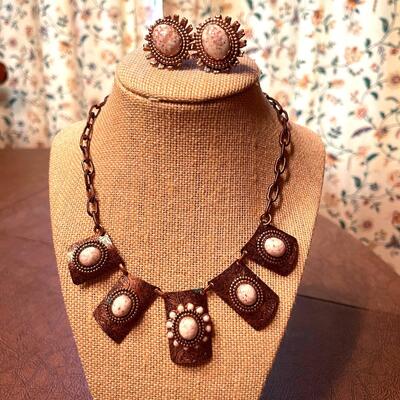 Lot 42 Vintage Copper Necklace & Earrings Graduated Tabs w/Applied Stones