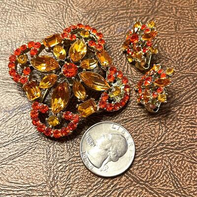 Lot 46 Vintage Costume Jewelry Brooch & Earrings Red & Amber Crystals