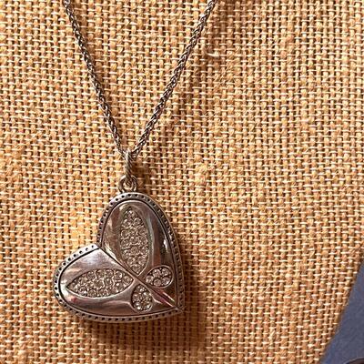 Lot 52 Brighton Heart Twist & Turn Pendant Into Oval Clasp Marked 925