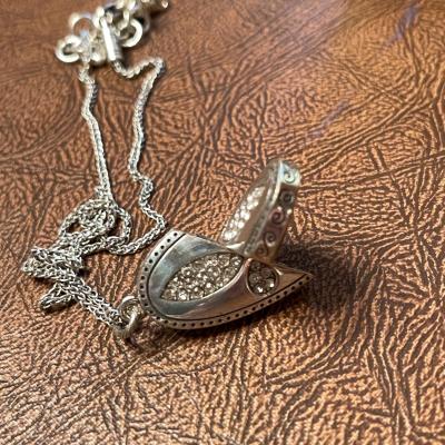 Lot 52 Brighton Heart Twist & Turn Pendant Into Oval Clasp Marked 925