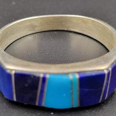 STERLING SILVER RING W/ BLUE STONE INLAY