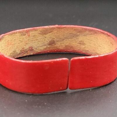 WOODEN FOLK ART BIRD & FLOWER BANGLE