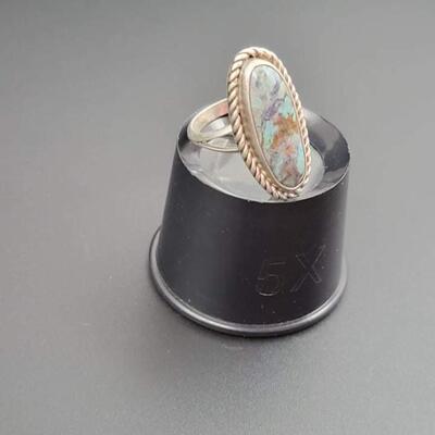 STERLING SILVER RING W/ BLUE MARBLED STONE