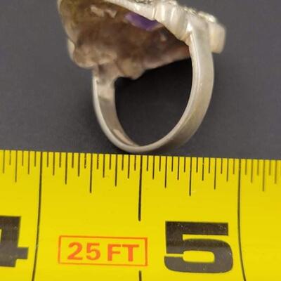STERLING SILVER RING W/ PURPLE GEMSTONE