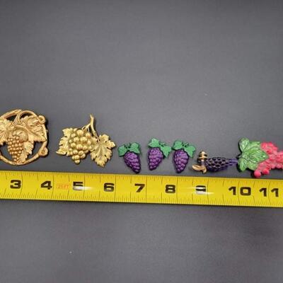 GRAPE BROOCH BUNDLE