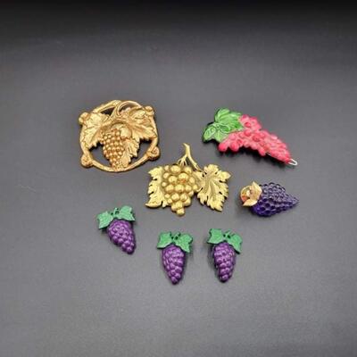 GRAPE BROOCH BUNDLE