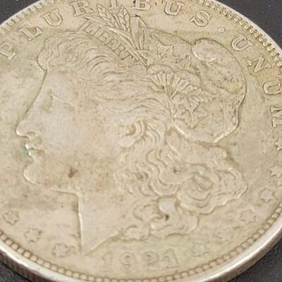 1921 MORGAN SILVER DOLLAR