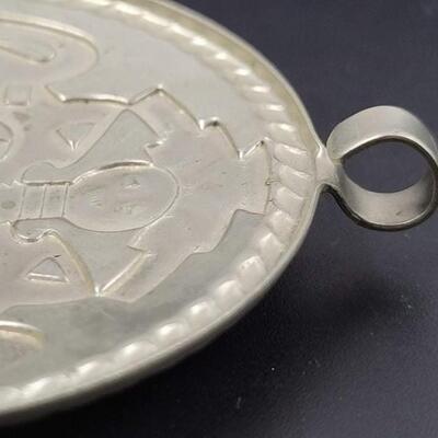 NATIVE AMERICAN SILVER & TURQUOISE MEDALLION PENDANT