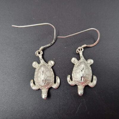 925 STERLING SILVER TURTLE EARRINGS - MARKED â€œKCâ€