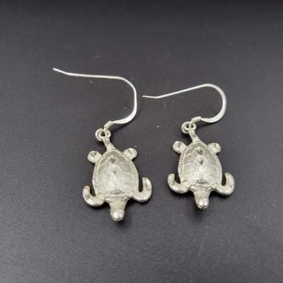 925 STERLING SILVER TURTLE EARRINGS - MARKED â€œKCâ€
