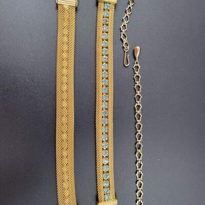 VINTAGE SARAH COVENTRY GOLD TONED MESH & BLUE RHINESTONE NECKLACE, BRACELET, & EARRING SET
